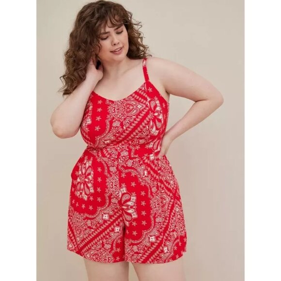 Torrid Supersoft Red White Paisley Bandana Sleeveless V-neck Romper NWT Plus 2‎ - Picture 8 of 8